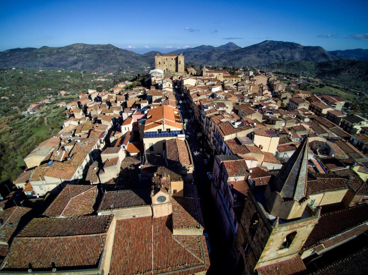 Vetriera41 Castelbuono (Sicily) Exterior foto